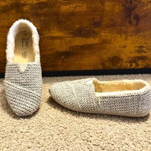 Women's Toms Alpargata Cozy Slip-On; sz 7.